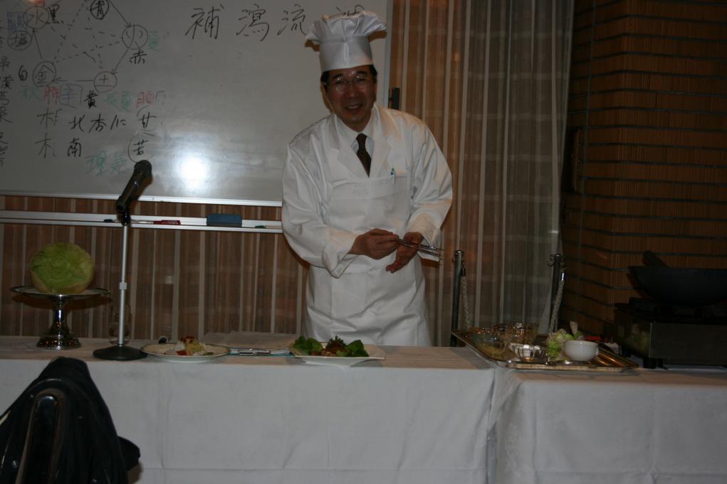 講師は岡部　悟氏（名鉄トヨタホテル　【桂林】　総料理長）