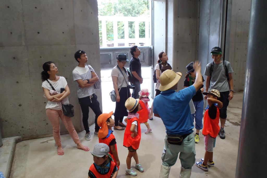 どうぶつえんうらがわ探検【東公園動物園】