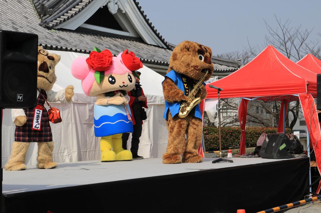 ご当地キャラ大集合in岡崎公園 オカザえもんのおともだちプロジェクト5 催し キャンペーン 岡崎公園 岡崎おでかけナビ 岡崎市観光協会公式サイト