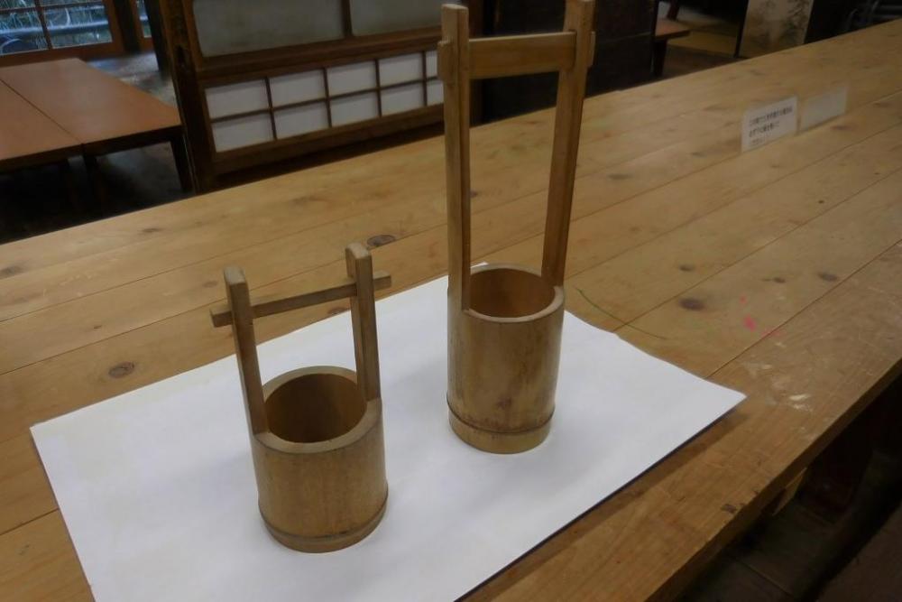 竹で作る花器　