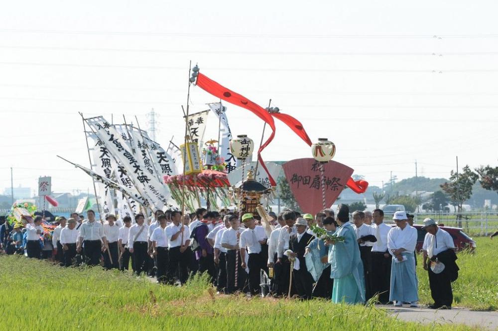 御田扇祭渡御行列