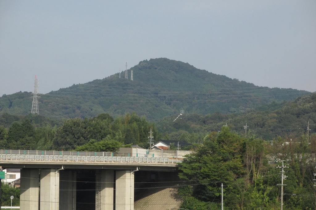 村積山（登山道入り口）