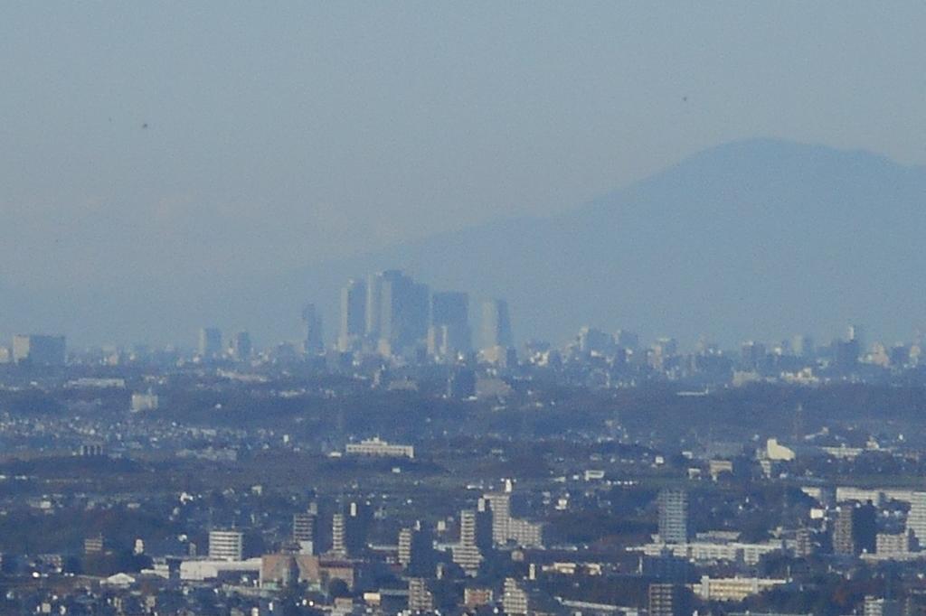 名古屋駅のツインターワーが見えますか？