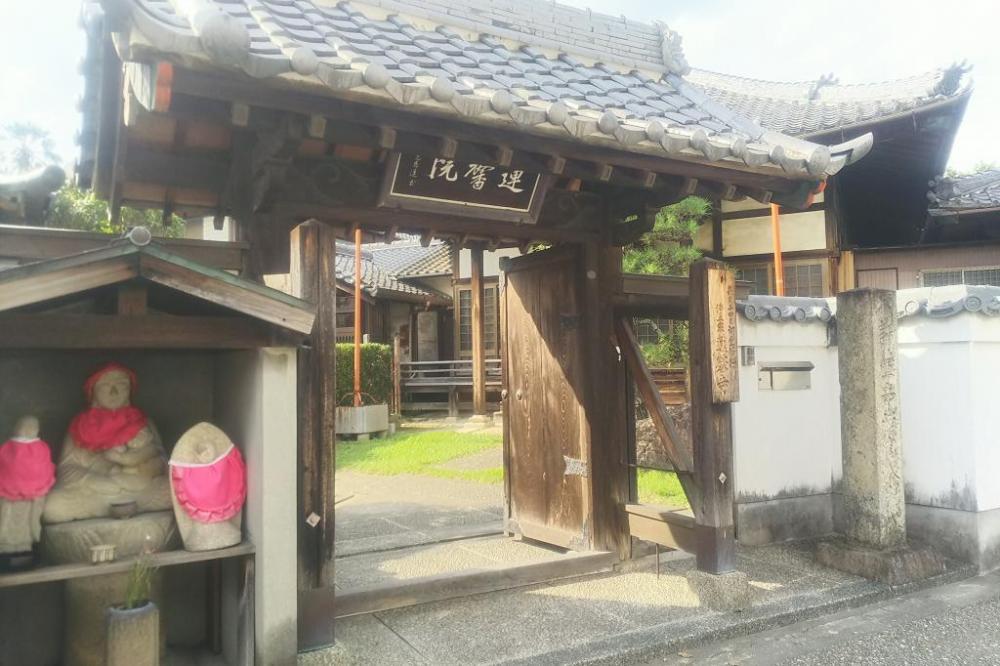 蓮馨寺　案内を担当されるご住職のお寺です。