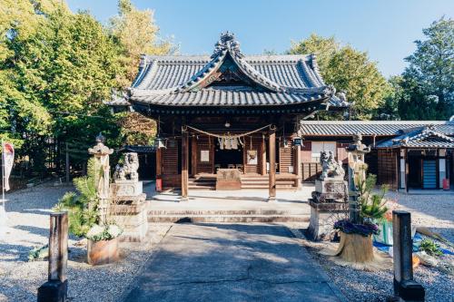 八柱神社