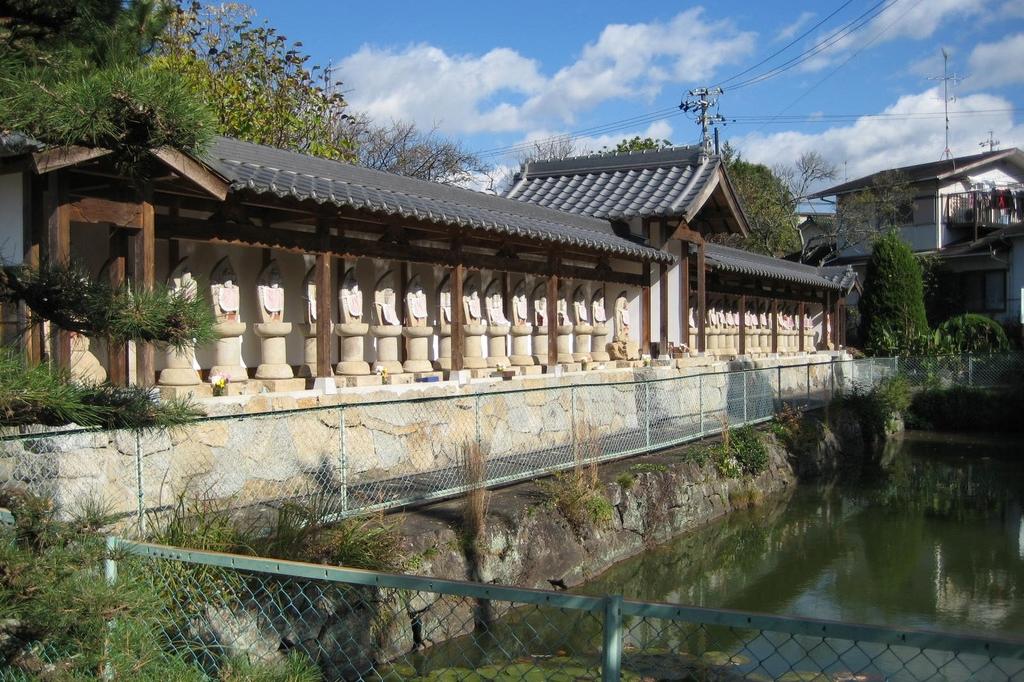 松明院