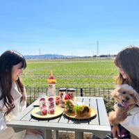 ダカフェ