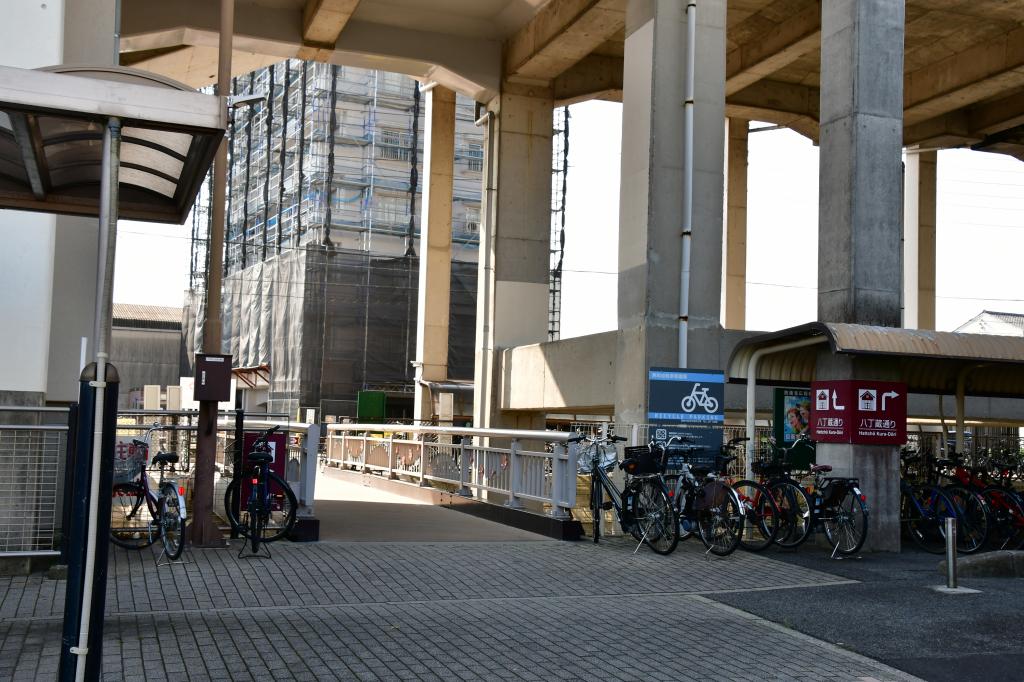 ゆめまるマンホール（中岡崎駅）