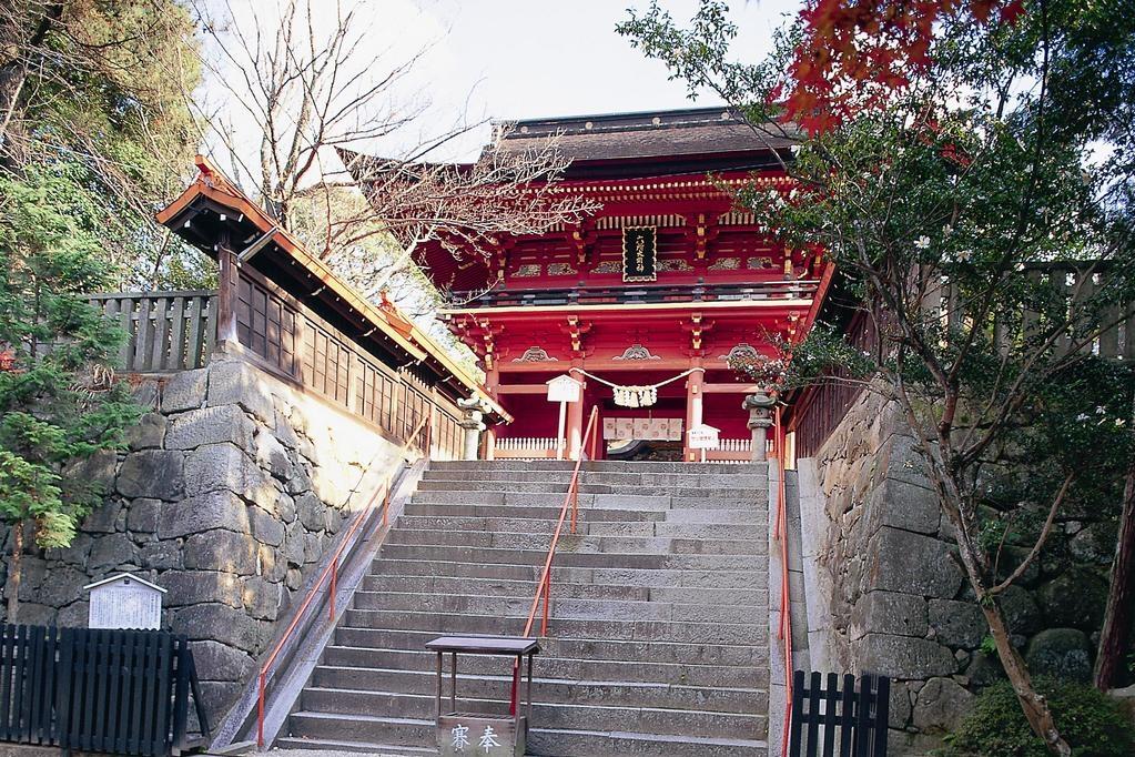 六所神社