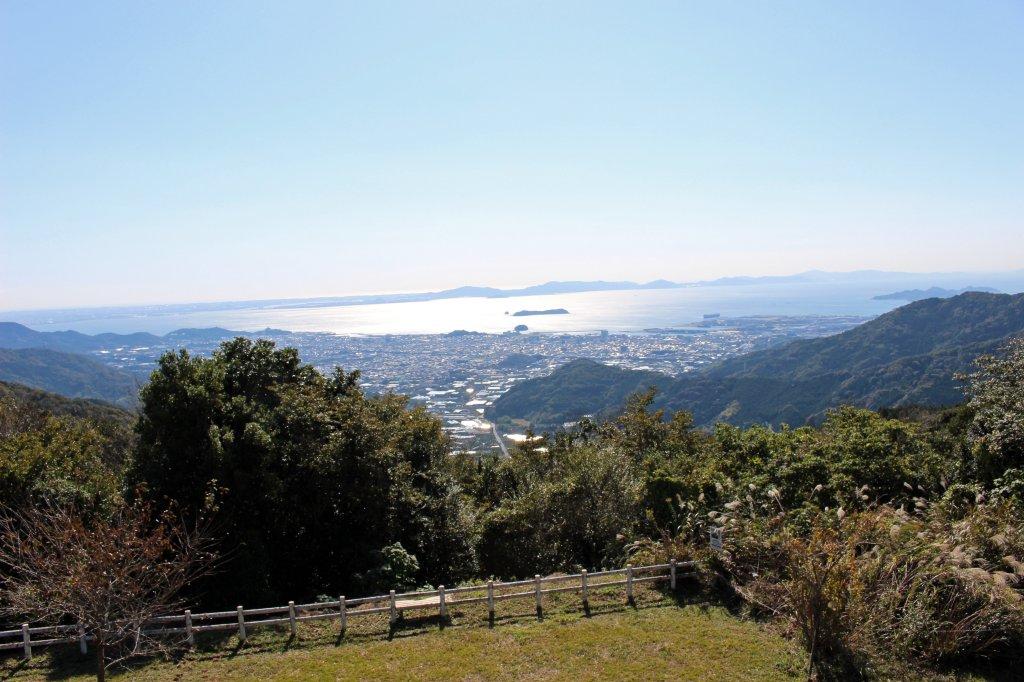 海が望める桑谷展望園地