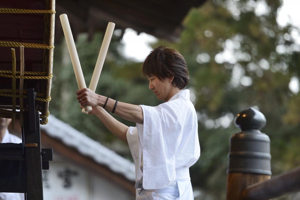 和太鼓の音が瀧山寺一帯に響き渡ります。