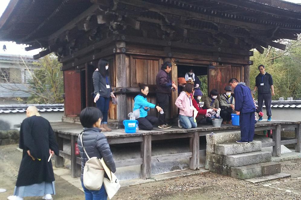 真 大樹寺2021 年末お掃除ご奉仕体験と非公開仏特別拝観 岡崎おでかけツアーズコース紹介 特集 岡崎おでかけナビ 岡崎市観光協会公式サイト