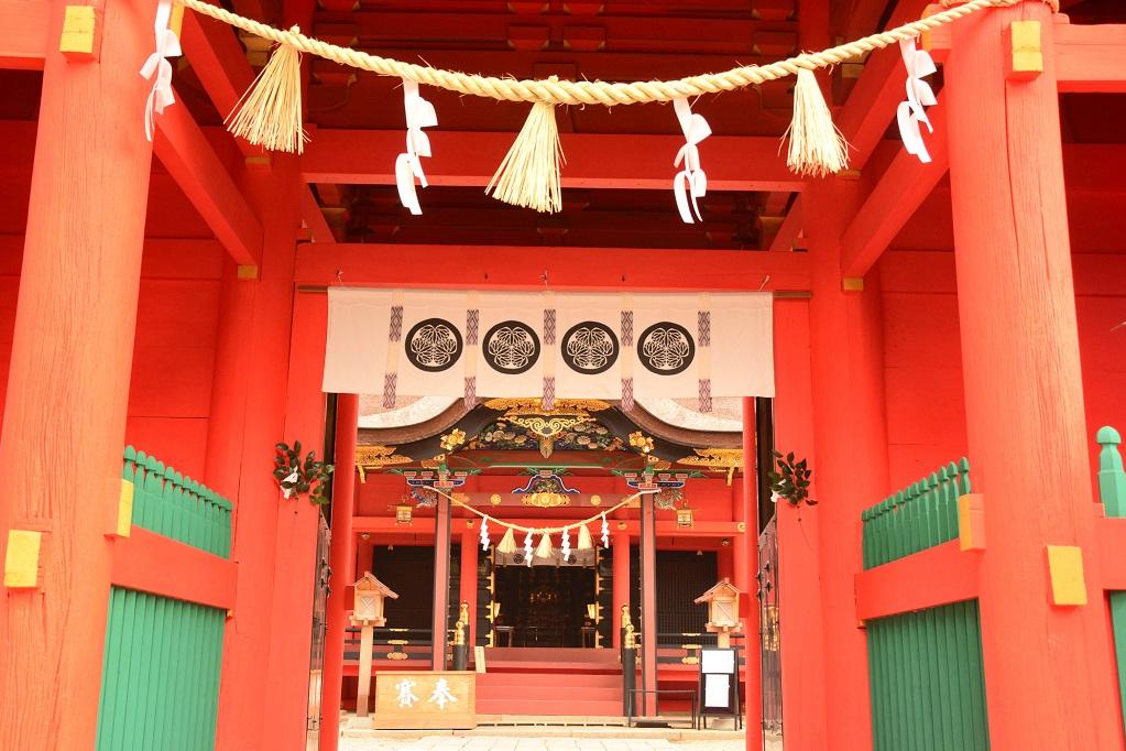 六所神社：徳川家康公産土神
