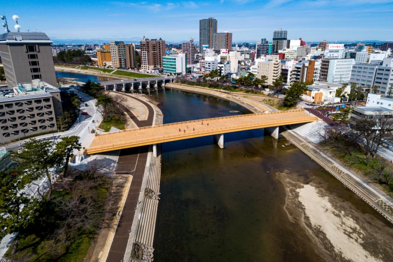 桜城橋（空撮）